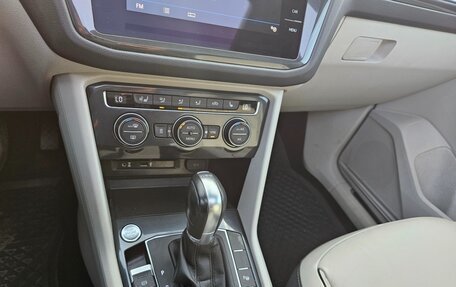 Volkswagen Tiguan II, 2017 год, 2 750 000 рублей, 21 фотография