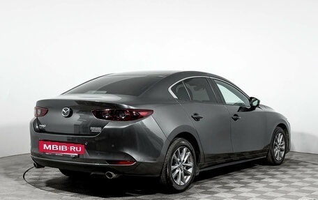 Mazda 3, 2021 год, 1 690 000 рублей, 5 фотография