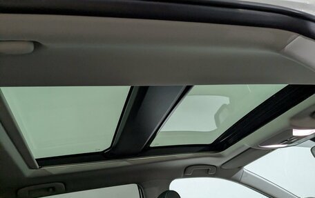 Toyota RAV4, 2025 год, 4 190 000 рублей, 13 фотография