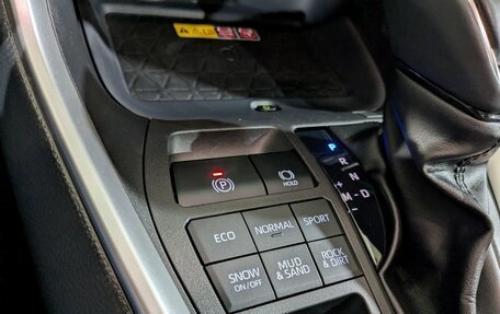 Toyota RAV4, 2025 год, 4 190 000 рублей, 20 фотография