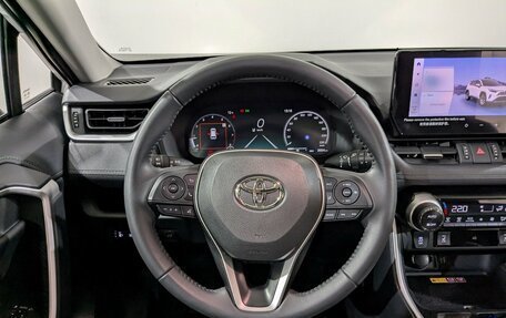 Toyota RAV4, 2025 год, 4 190 000 рублей, 26 фотография