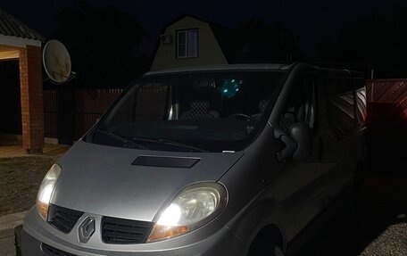 Renault Trafic, 2008 год, 1 200 000 рублей, 2 фотография
