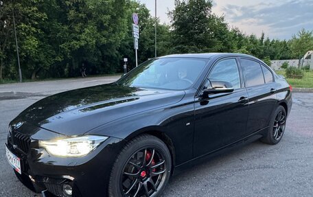 BMW 3 серия, 2018 год, 2 800 000 рублей, 2 фотография