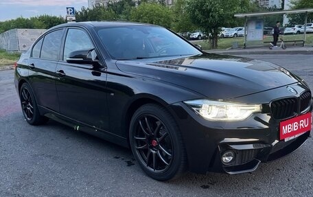 BMW 3 серия, 2018 год, 2 800 000 рублей, 10 фотография