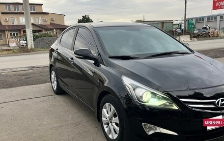 Hyundai Solaris II рестайлинг, 2016 год, 1 100 000 рублей, 3 фотография