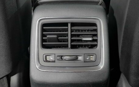 Geely Atlas, 2022 год, 1 449 000 рублей, 24 фотография