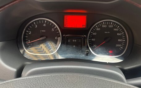 Renault Duster I рестайлинг, 2014 год, 800 000 рублей, 7 фотография