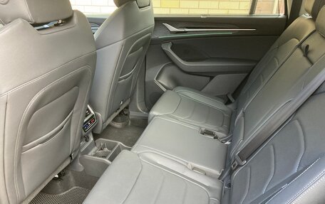 Skoda Kodiaq, 2025 год, 5 300 000 рублей, 9 фотография