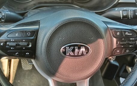 KIA Rio IV, 2018 год, 1 300 000 рублей, 7 фотография
