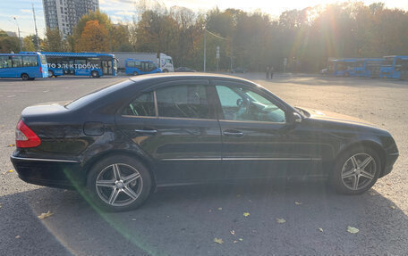 Mercedes-Benz E-Класс, 2004 год, 480 000 рублей, 5 фотография