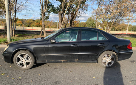 Mercedes-Benz E-Класс, 2004 год, 480 000 рублей, 4 фотография