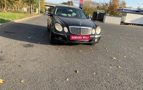Mercedes-Benz E-Класс, 2004 год, 480 000 рублей, 3 фотография