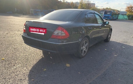 Mercedes-Benz E-Класс, 2004 год, 480 000 рублей, 8 фотография