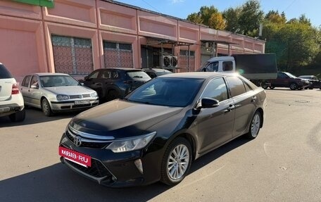 Toyota Camry, 2015 год, 1 950 000 рублей, 3 фотография