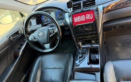 Toyota Camry, 2015 год, 1 950 000 рублей, 8 фотография