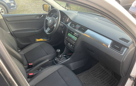 Skoda Rapid I, 2014 год, 690 000 рублей, 20 фотография
