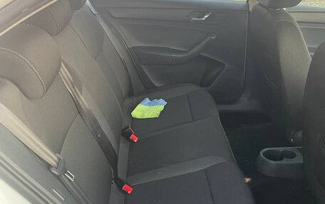 Skoda Rapid I, 2014 год, 690 000 рублей, 23 фотография