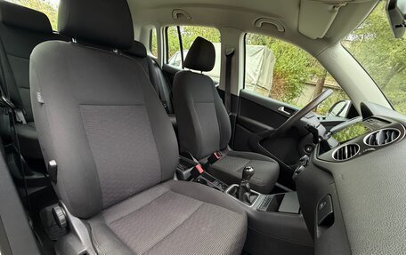 Volkswagen Tiguan I, 2012 год, 990 000 рублей, 14 фотография