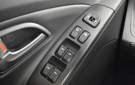 Hyundai ix35 I рестайлинг, 2014 год, 999 900 рублей, 20 фотография