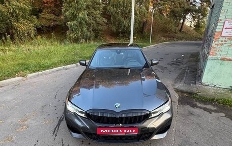 BMW 3 серия, 2019 год, 3 300 000 рублей, 1 фотография