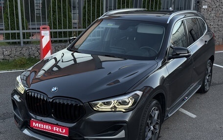 BMW X1, 2022 год, 2 100 000 рублей, 1 фотография