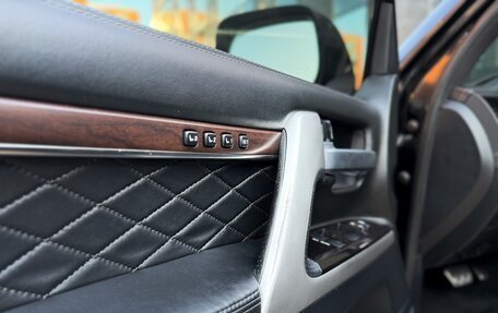 Toyota Land Cruiser 200, 2016 год, 5 390 000 рублей, 17 фотография