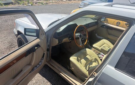 Mercedes-Benz W124, 1988 год, 1 100 000 рублей, 4 фотография
