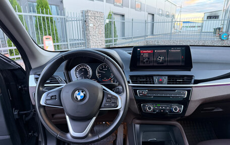 BMW X1, 2022 год, 2 100 000 рублей, 11 фотография