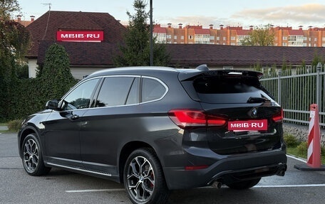 BMW X1, 2022 год, 2 100 000 рублей, 3 фотография
