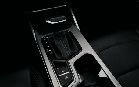 Geely Emgrand, 2024 год, 1 699 000 рублей, 19 фотография