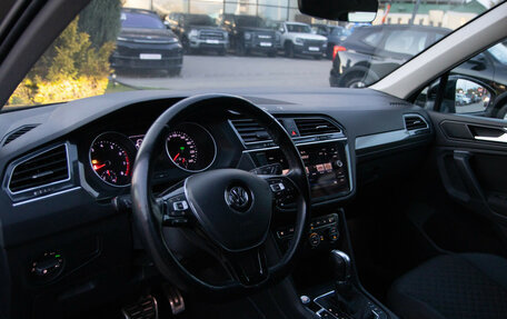 Volkswagen Tiguan II, 2019 год, 1 748 000 рублей, 10 фотография