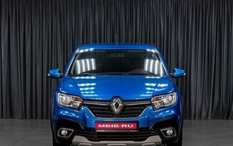 Renault Logan II, 2018 год, 699 000 рублей, 3 фотография