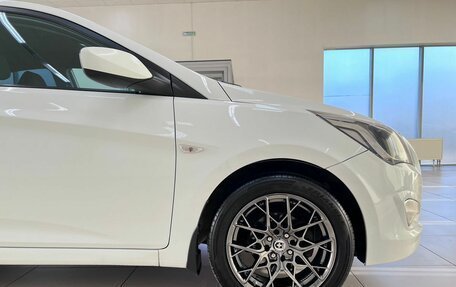 Hyundai Solaris II рестайлинг, 2014 год, 820 000 рублей, 3 фотография