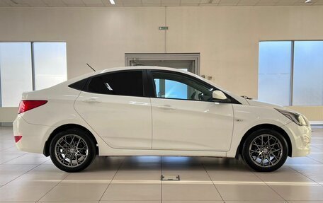 Hyundai Solaris II рестайлинг, 2014 год, 820 000 рублей, 2 фотография