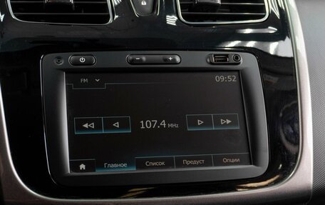 Renault Logan II, 2018 год, 699 000 рублей, 13 фотография
