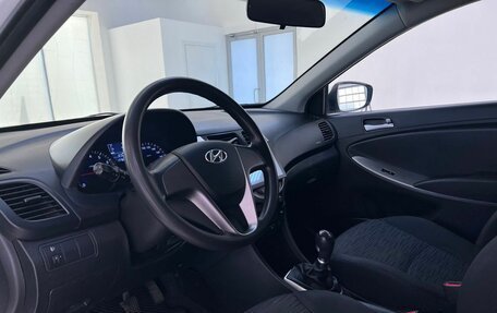 Hyundai Solaris II рестайлинг, 2014 год, 820 000 рублей, 15 фотография