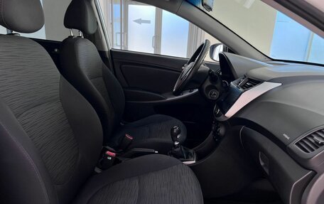 Hyundai Solaris II рестайлинг, 2014 год, 820 000 рублей, 18 фотография