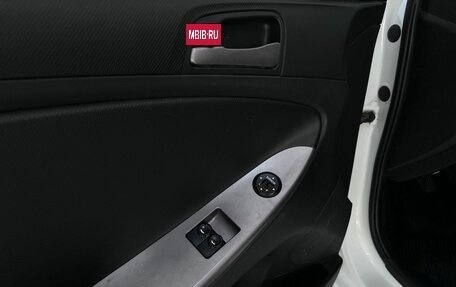 Hyundai Solaris II рестайлинг, 2014 год, 820 000 рублей, 14 фотография