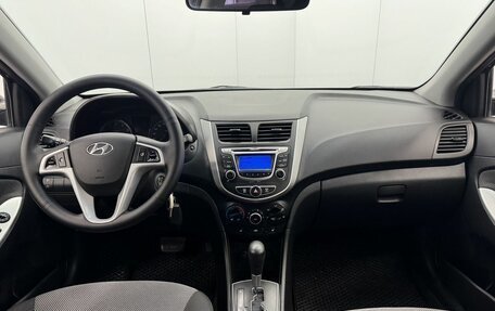 Hyundai Solaris II рестайлинг, 2012 год, 830 000 рублей, 16 фотография
