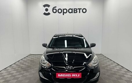 Hyundai Solaris II рестайлинг, 2012 год, 830 000 рублей, 3 фотография