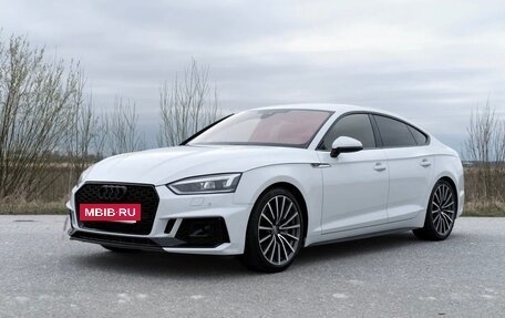 Audi A5, 2019 год, 2 900 000 рублей, 9 фотография