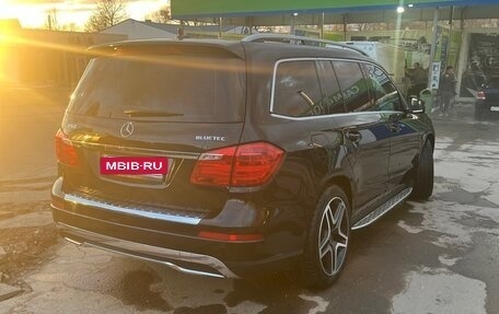Mercedes-Benz GL-Класс, 2014 год, 2 900 000 рублей, 5 фотография