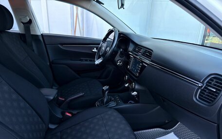 KIA Rio IV, 2017 год, 1 303 000 рублей, 10 фотография
