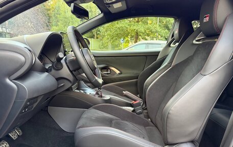 Toyota Yaris, 2024 год, 7 800 000 рублей, 17 фотография