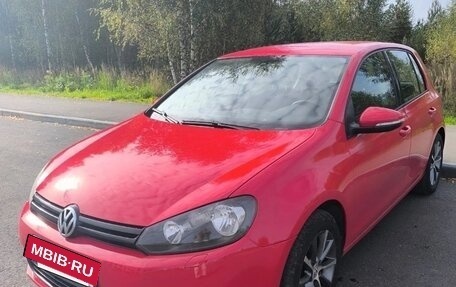 Volkswagen Golf VI, 2012 год, 900 000 рублей, 1 фотография