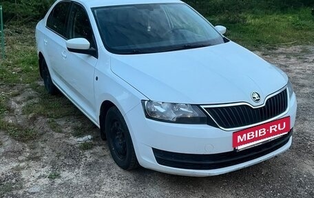 Skoda Rapid I, 2014 год, 580 000 рублей, 3 фотография
