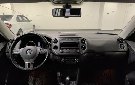 Volkswagen Tiguan I, 2011 год, 1 090 000 рублей, 18 фотография