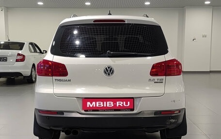 Volkswagen Tiguan I, 2011 год, 1 090 000 рублей, 10 фотография