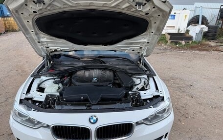 BMW 3 серия, 2013 год, 1 900 000 рублей, 25 фотография