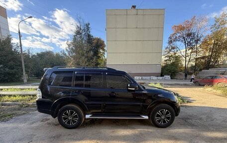 Mitsubishi Pajero IV, 2013 год, 2 100 000 рублей, 4 фотография